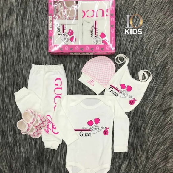 Infant set - Picture 1 of 2